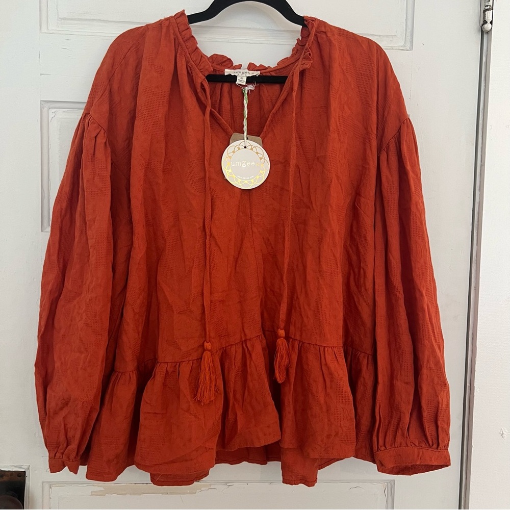 UMGEE boutique burnt orange textured blouse
